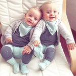 Một đôi miếng bảo vệ đầu gối và khuỷu tay chống trượt cho trẻ em đang tập bò và đi, 12*9CM (Màu đen)
