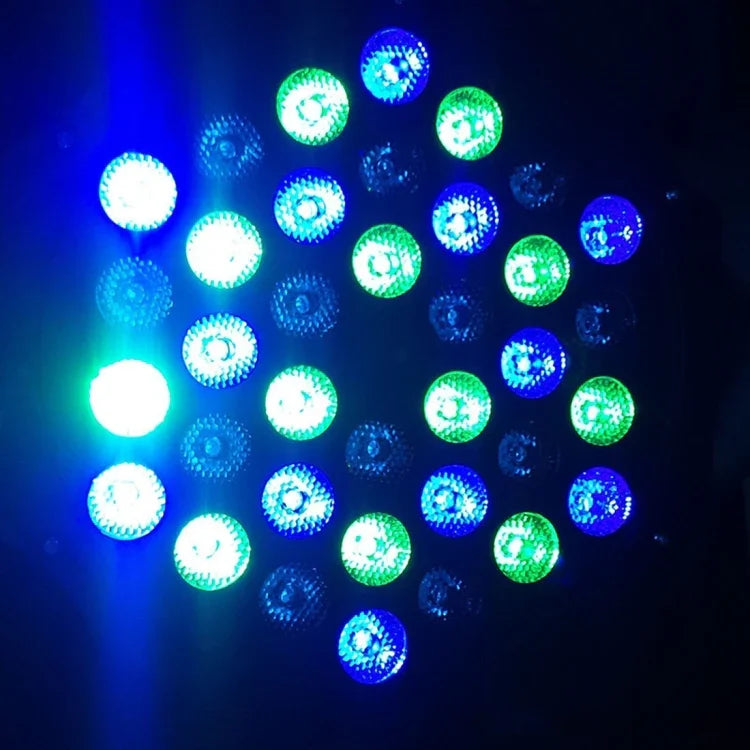 Có màn hình LED, chế độ Master / Slave / DMX512 / Tự động chạy / Điều khiển âm thanh, phích cắm US/EU