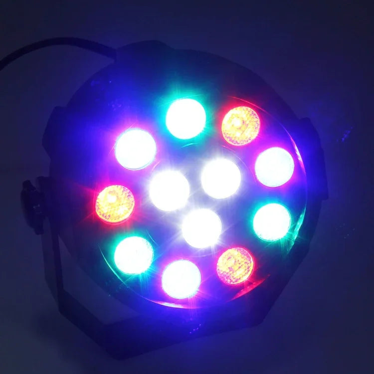 Có màn hình LED, chế độ Master / Slave / DMX512 / Tự động chạy, phích cắm EU, phích cắm EU