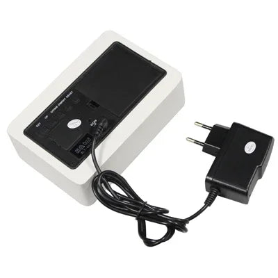 Đồng Hồ Gỗ 3 trong 1 (Hiển Thị Thời Gian, Tháng & Ngày và Nhiệt Độ Luân Phiên), Màu Trắng, Đồng Hồ Gỗ 3 trong 1