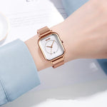 Đồng hồ nam SKMEI 9207 thời trang sáng tạo đơn giản khóa nam châm dây lưới dây thép cặp quartz