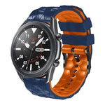 Dây đeo silicone hai màu họa tiết bóng đá 22mm, Dành cho Samsung Galaxy Watch3 45mm, Dành cho Samsung Galaxy Watch 46mm, Dành cho Samsung Gear S3 Classic, Dành cho Samsung Gear S3 Frontier
