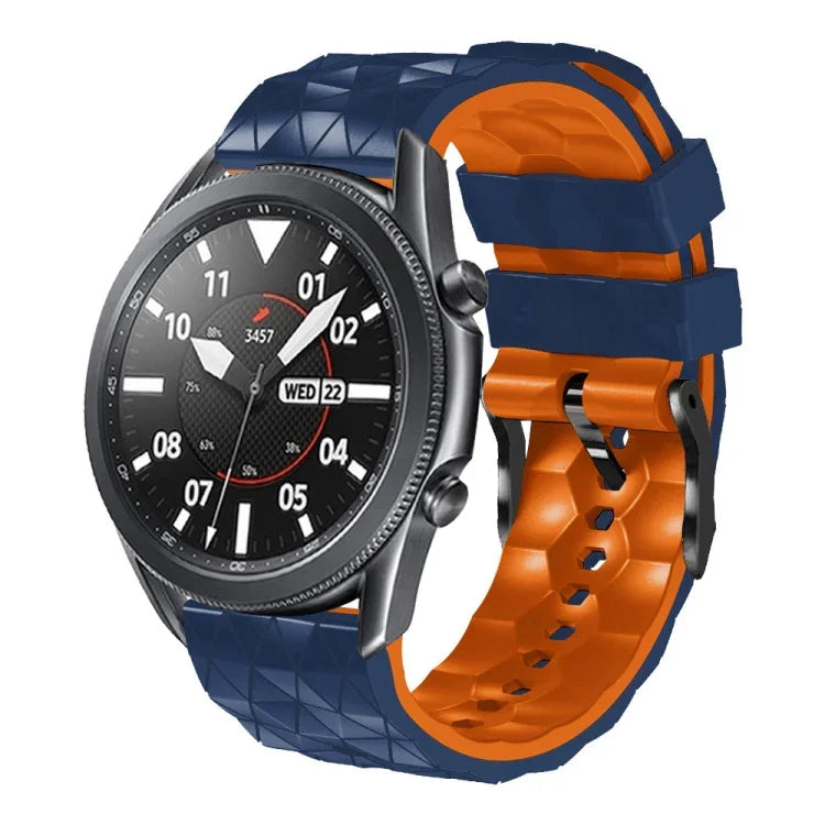 Dây đeo silicone hai màu họa tiết bóng đá 22mm, Dành cho Samsung Galaxy Watch3 45mm, Dành cho Samsung Galaxy Watch 46mm, Dành cho Samsung Gear S3 Classic, Dành cho Samsung Gear S3 Frontier
