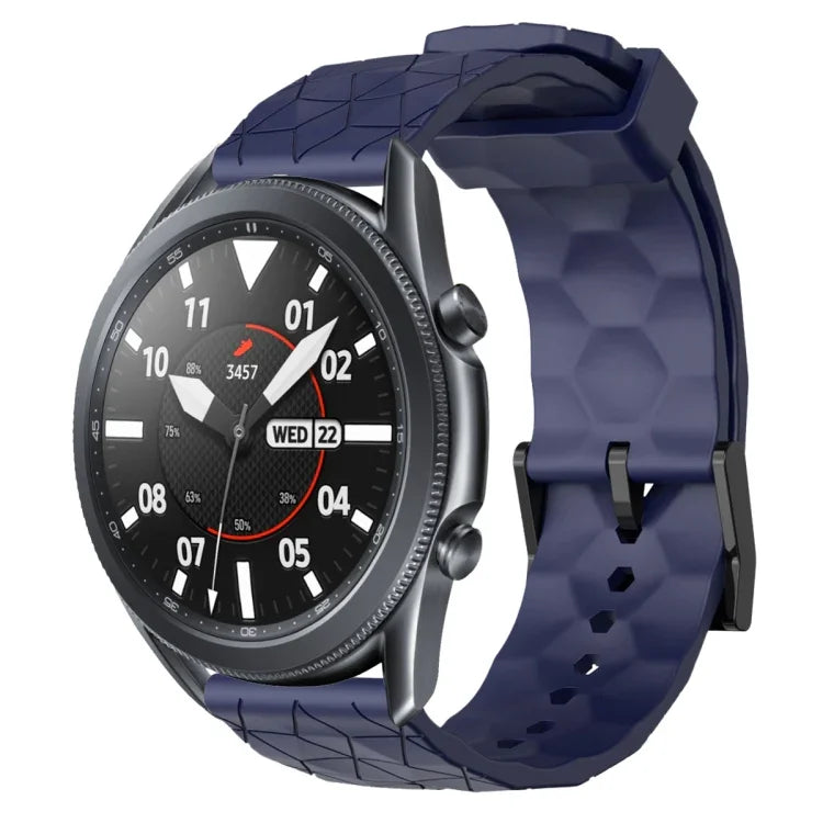 Dây đồng hồ silicone màu trơn họa tiết bóng đá 22mm, Dành cho Samsung Galaxy Watch3 45mm, Dành cho Samsung Galaxy Watch 46mm, Dành cho Samsung Gear S3 Classic, Dành cho Samsung Gear S3 Frontier