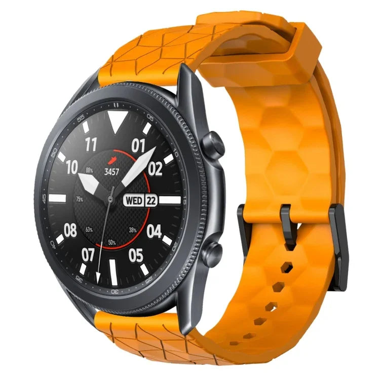 Dây đồng hồ silicone màu trơn họa tiết bóng đá 22mm, Dành cho Samsung Galaxy Watch3 45mm, Dành cho Samsung Galaxy Watch 46mm, Dành cho Samsung Gear S3 Classic, Dành cho Samsung Gear S3 Frontier