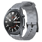 Dây đồng hồ silicone màu trơn họa tiết bóng đá 22mm, Dành cho Samsung Galaxy Watch3 45mm, Dành cho Samsung Galaxy Watch 46mm, Dành cho Samsung Gear S3 Classic, Dành cho Samsung Gear S3 Frontier