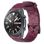 Dây đồng hồ silicone màu trơn họa tiết bóng đá 22mm, Dành cho Samsung Galaxy Watch3 45mm, Dành cho Samsung Galaxy Watch 46mm, Dành cho Samsung Gear S3 Classic, Dành cho Samsung Gear S3 Frontier