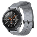 Dây đồng hồ silicone màu trơn họa tiết bóng đá 22mm, Dành cho Samsung Galaxy Watch3 45mm, Dành cho Samsung Galaxy Watch 46mm, Dành cho Samsung Gear S3 Classic, Dành cho Samsung Gear S3 Frontier