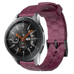 Dây đồng hồ silicone màu trơn họa tiết bóng đá 22mm, Dành cho Samsung Galaxy Watch3 45mm, Dành cho Samsung Galaxy Watch 46mm, Dành cho Samsung Gear S3 Classic, Dành cho Samsung Gear S3 Frontier