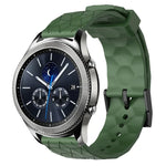 Dây đồng hồ silicone màu trơn họa tiết bóng đá 22mm, Dành cho Samsung Galaxy Watch3 45mm, Dành cho Samsung Galaxy Watch 46mm, Dành cho Samsung Gear S3 Classic, Dành cho Samsung Gear S3 Frontier