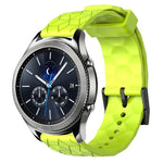 Dây đồng hồ silicone màu trơn họa tiết bóng đá 22mm, Dành cho Samsung Galaxy Watch3 45mm, Dành cho Samsung Galaxy Watch 46mm, Dành cho Samsung Gear S3 Classic, Dành cho Samsung Gear S3 Frontier