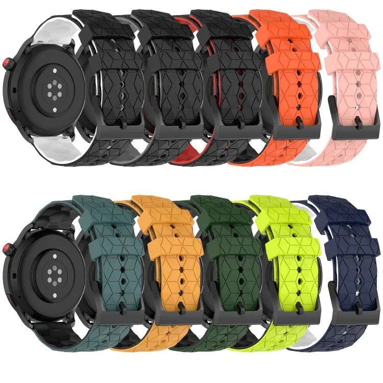 Dây đồng hồ silicone hai màu họa tiết bóng đá 22mm, Dành cho Samsung Galaxy Watch3 45mm, Dành cho Samsung Galaxy Watch 46mm, Dành cho Samsung Gear S3 Classic, Dành cho Samsung Gear S3 Frontier