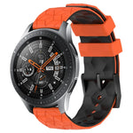 Dây đồng hồ silicone hai màu họa tiết bóng đá 22mm, Dành cho Samsung Galaxy Watch3 45mm, Dành cho Samsung Galaxy Watch 46mm, Dành cho Samsung Gear S3 Classic, Dành cho Samsung Gear S3 Frontier