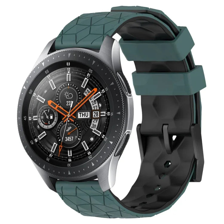 Dây đồng hồ silicone hai màu họa tiết bóng đá 22mm, Dành cho Samsung Galaxy Watch3 45mm, Dành cho Samsung Galaxy Watch 46mm, Dành cho Samsung Gear S3 Classic, Dành cho Samsung Gear S3 Frontier