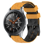 Dây đồng hồ silicone hai màu họa tiết bóng đá 22mm, Dành cho Samsung Galaxy Watch3 45mm, Dành cho Samsung Galaxy Watch 46mm, Dành cho Samsung Gear S3 Classic, Dành cho Samsung Gear S3 Frontier