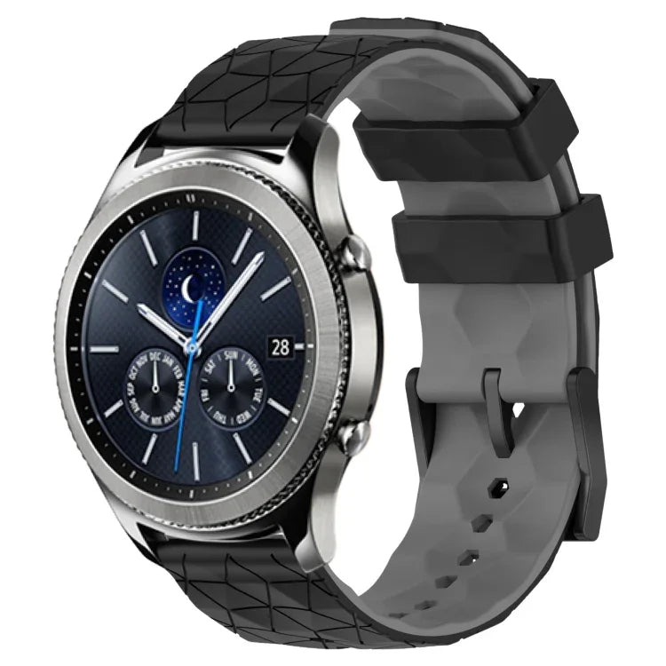 Dây đồng hồ silicone hai màu họa tiết bóng đá 22mm, Dành cho Samsung Galaxy Watch3 45mm, Dành cho Samsung Galaxy Watch 46mm, Dành cho Samsung Gear S3 Classic, Dành cho Samsung Gear S3 Frontier