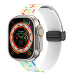 Dây đồng hồ silicone chấm cầu vồng khóa nam châm đen, cho Apple Watch 38mm