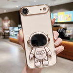 Ốp lưng điện thoại giữ hình phi hành gia mạ điện, dành cho iPhone 17e / 16e, dành cho iPhone 17 Pro Max, dành cho iPhone 17 Pro, dành cho iPhone 17, dành cho iPhone Air, dành cho iPhone 16 Pro Max, dành cho iPhone 16 Pro, dành cho iPhone 16 Plus