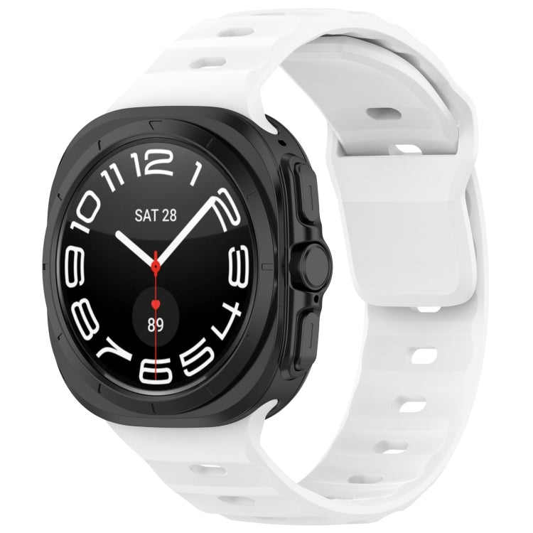For Galaxy Watch Ultra2 2026 / 2025 / 1 2024 Solid Color Reverse Buckle Silicone Watch Band, Black, White, Blue, Yellow, Light Gray, Dark Green, Cyan, Dark Blue, Starlight, Pink