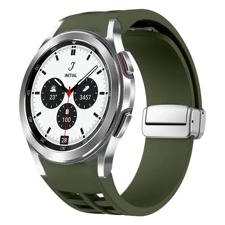 Dây đồng hồ silicone khóa gập nam châm Richard màu bạc, cho Samsung Galaxy Watch 4 Classic 42 / 46mm