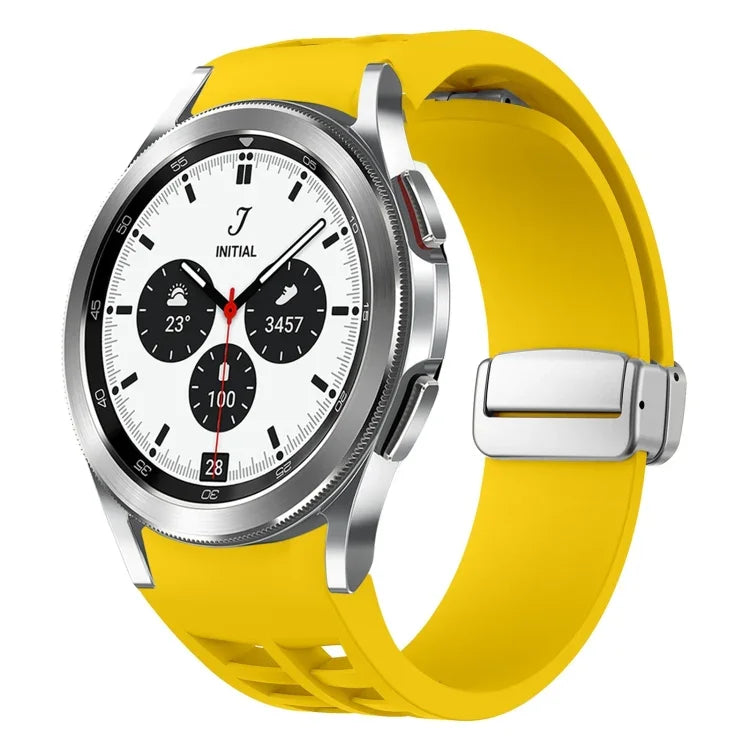 Dây đồng hồ silicone khóa gập nam châm Richard màu bạc, cho Samsung Galaxy Watch 4 Classic 42 / 46mm