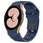 Dây đồng hồ silicone khóa ngược họa tiết bóng đá, cho Samsung Galaxy Watch 4 44mm, cho Samsung Galaxy Watch 4 40mm, cho Samsung Galaxy Watch 4 Classic 46mm, cho Samsung Galaxy Watch 4 Classic 42mm