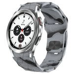 Dây đồng hồ silicone khóa ngược họa tiết bóng đá, cho Samsung Galaxy Watch 4 44mm, cho Samsung Galaxy Watch 4 40mm, cho Samsung Galaxy Watch 4 Classic 46mm, cho Samsung Galaxy Watch 4 Classic 42mm