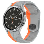 Dây đồng hồ silicone khóa ngược họa tiết bóng đá, cho Samsung Galaxy Watch 4 44mm, cho Samsung Galaxy Watch 4 40mm, cho Samsung Galaxy Watch 4 Classic 46mm, cho Samsung Galaxy Watch 4 Classic 42mm