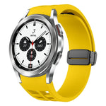 Dây đồng hồ silicone khóa gập nam châm Richard màu đen, cho Samsung Galaxy Watch 4 classic 42 / 46mm