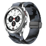 Dây đồng hồ silicone khóa gập nam châm Richard màu đen, cho Samsung Galaxy Watch 4 classic 42 / 46mm