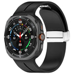 Dây đồng hồ silicone khóa gập nam châm rãnh bạc cho Samsung Galaxy Watch Ultra 47mm / Ultra 2025