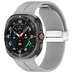 Dây đồng hồ silicone khóa gập nam châm rãnh bạc cho Samsung Galaxy Watch Ultra 47mm / Ultra 2025