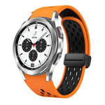 Dây đồng hồ silicone khóa gập nam châm hai màu đen, cho Samsung Galaxy Watch 7 40 / 44mm, cho Samsung Galaxy Watch 5 40 / 44mm, cho Samsung Galaxy Watch 4 40 / 44mm, cho Samsung Galaxy Watch 4 Classic 42 / 46mm