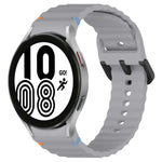 Dây đồng hồ silicone họa tiết sóng khâu khóa đen, Dành cho Samsung Galaxy Watch 5 40 / 44mm, Dành cho Samsung Galaxy Watch 5 Pro, Dành cho Samsung Galaxy Watch 4 40 / 44mm, Dành cho Samsung Galaxy Watch 4 Classic 42 / 46mm
