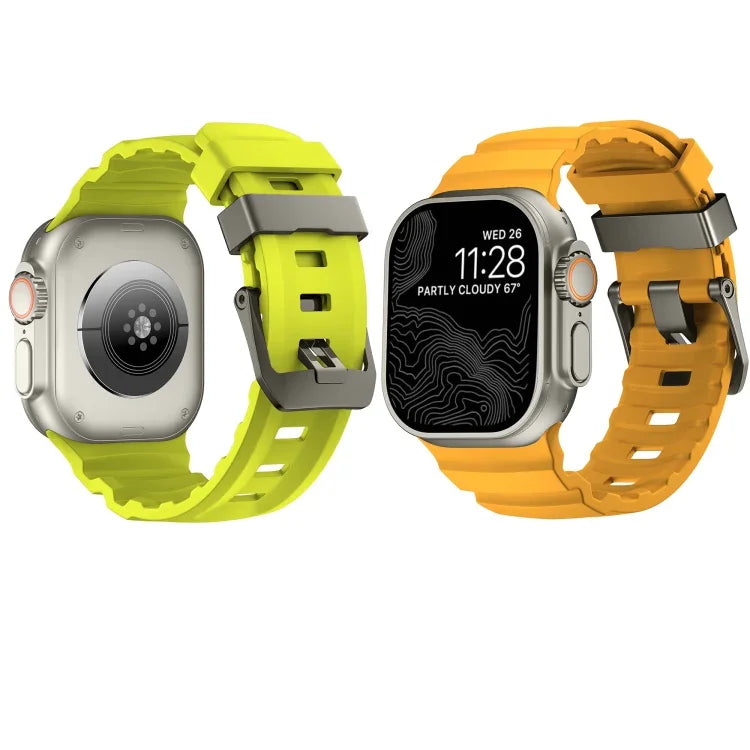Dây đồng hồ silicone khóa xám Wild Path dày, dành cho Apple Watch 46mm / 49mm / 45mm / 44mm