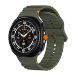 Dây đồng hồ silicone khóa cài màu may chỉ vân sóng, Dành cho Samsung Galaxy Watch8 / Watch8 Classic
