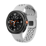 Dây đồng hồ silicone khóa cài ngược màu đen kiểu lỗ, Dành cho Samsung Galaxy Watch8 / Watch8 Classic