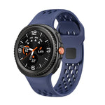 Dây đồng hồ silicone khóa cài ngược màu đen kiểu lỗ, Dành cho Samsung Galaxy Watch8 / Watch8 Classic