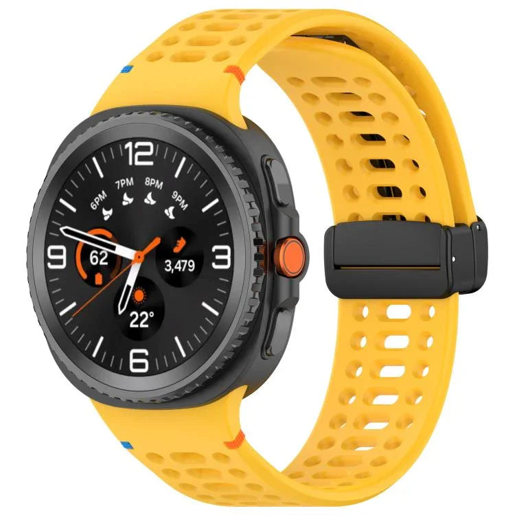 Dây đồng hồ silicone thở được, may chỉ, khóa nam châm màu đen, Dành cho Samsung Galaxy Watch8 / Watch8 Classic
