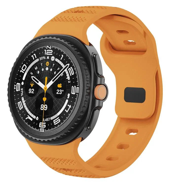 Dây đồng hồ silicone khóa đen họa tiết chấm bi, Dành cho Samsung Galaxy Watch8 / Watch8 Classic
