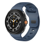 Dây đồng hồ silicone khóa đen họa tiết chấm bi, Dành cho Samsung Galaxy Watch8 / Watch8 Classic