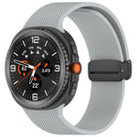 Dây đồng hồ silicone khóa nam châm họa tiết kẻ nhỏ, Dành cho Samsung Galaxy Watch8 / Watch8 Classic