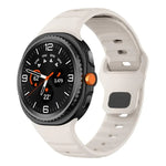 Dây đồng hồ silicone khóa ngược họa tiết sóng, Dành cho Samsung Galaxy Watch8 / Watch8 Classic
