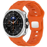 Dây đồng hồ silicone khóa thép ngược họa tiết bóng đá, Dành cho Samsung Galaxy Watch8 / Watch8 Classic