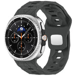 Dây đồng hồ silicone khóa thép ngược họa tiết bóng đá, Dành cho Samsung Galaxy Watch8 / Watch8 Classic
