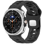 Dây đồng hồ silicone khóa thép ngược họa tiết bóng đá, Dành cho Samsung Galaxy Watch8 / Watch8 Classic