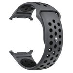 Dây đồng hồ silicone khóa ngược lỗ tròn hai màu, Dành cho Samsung Galaxy Watch Ultra 47mm / Ultra 2025