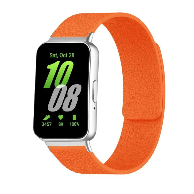 Dây đồng hồ silicone mềm từ tính họa tiết vỏ quả vải, Dành cho Samsung Galaxy Fit3