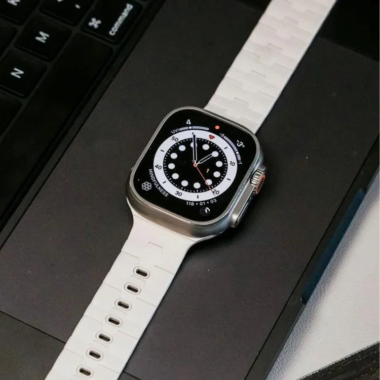 Dây đồng hồ silicone nam châm chốt đơn dập nổi hình ngựa, dành cho Apple Watch 46mm / 49mm / 45mm / 44mm