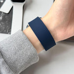Dây đồng hồ silicone nam châm hai tông màu họa tiết vỏ quả vải, dành cho Apple Watch 46mm / 49mm / 45mm / 44mm, dành cho Apple Watch 42mm / 41mm / 40mm / 38mm